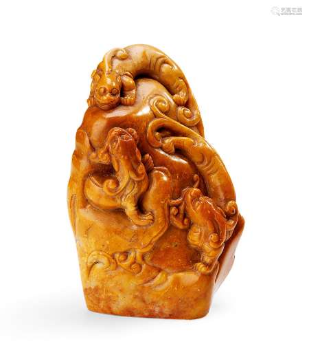 清 寿山石雕螭龙印章