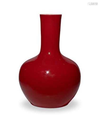 清中期 祭红釉大天球瓶