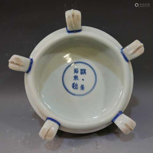 ANTIQUE CHINESE BLUE WHITE PORCELAIN STAND - KANGXI PERIOD