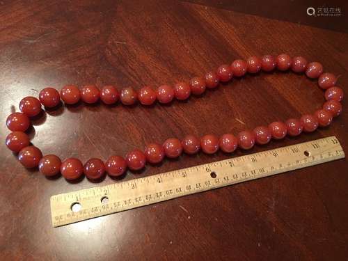 A FINE Chinese Long and large Beads of Agate Necklace, 20cm dia. Beads, 32