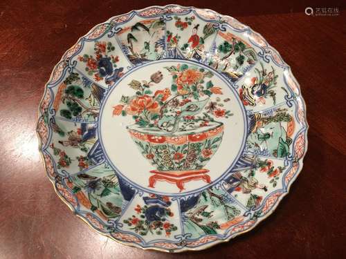 ANTIQUE Chinese Doucai plus Wucai flower plate, Kangxi peiod. 17th Century, 8 1/2 diameter