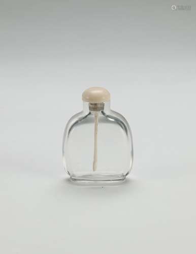 Qing - A Clear Crystal Snuff Bottle