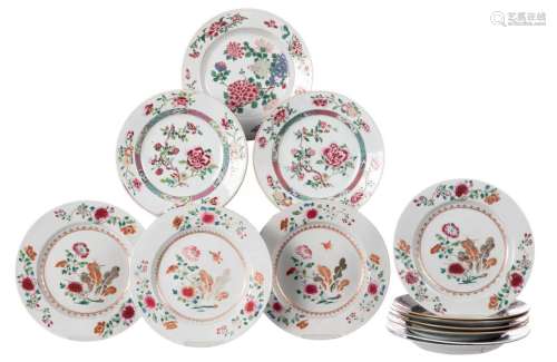 A set of thirteen Chinese famille rose dishes, 18thC, Diameter 23 cm