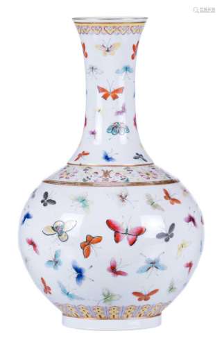 A Chinese famille rose bottle vase, overall decorated with butterflies, with a Guangxu mark, H 39,5 cm