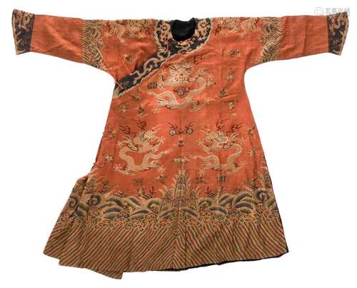 A Chinese silk embroidered dragon robe (long pao), Qing-dynasty, 110 x 125 cm