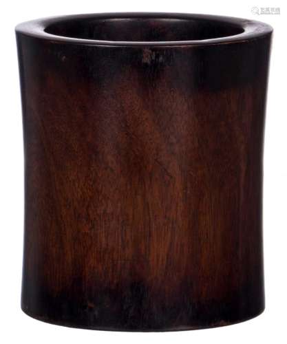 A Chinese huanghuali wooden brushpot, H 15 - W 13,5 cm