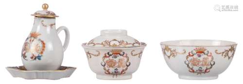 A lot of Chinese polychrome and gilt decorated export porcelain, with monograms, 18thC, H 2 - 13,5 cm - D 12 - 14 cm