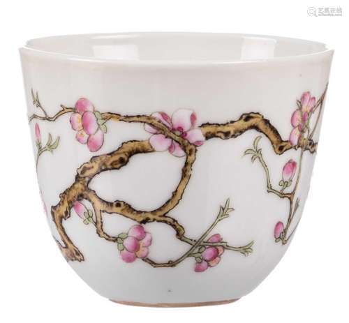 A Chinese famille rose cup, decorated with flower branches on the outside and inside and calligraphic texts, marked, H 6 - Diameter 7 cm