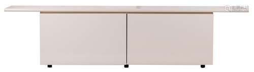 A Sheraton cream lacquered sideboard, designed by Giotto Stoppino and Lodovico Acerbis, Italy, 70s, H 71 - W 282 - D 49 cm