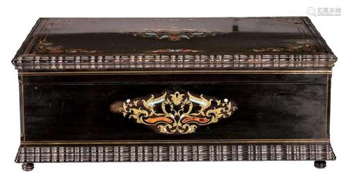 A Historism box 'en deuil' with Boulle marquetry, H 23,5 - W 61 - D 39,5 cm