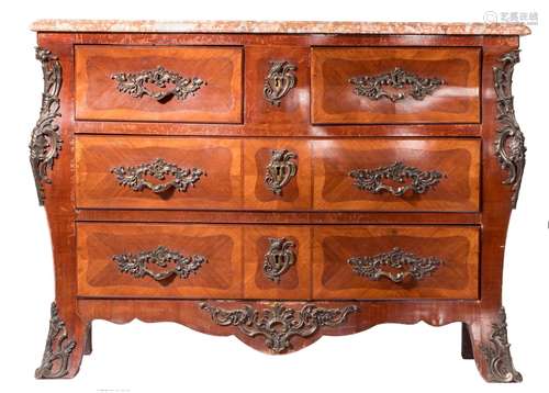 A mahogany commode 'à la régence' with bronze mounts and brèche marble top, H 94 - W 129 - D 65 cm