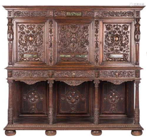 A marvelously sculpted oak cupboard in the French Renaissance manner, with vert de mer marble inlay, second half of the 19thC,  H 182,5 - B 196 - D 64 cm