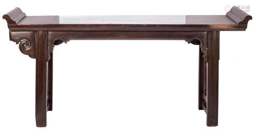 A large Chinese hardwood side board, 19thC, H 117 - W 245,5 - D 64 cm