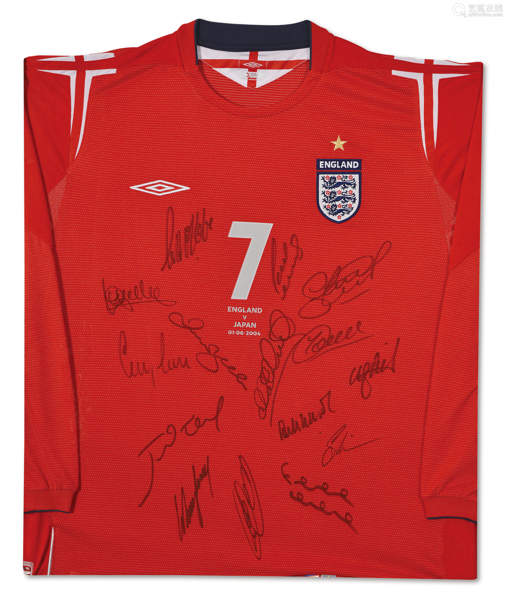 2004年英格兰足球国家队全体队员签名球衣