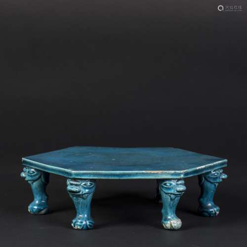 A BLUE GLAZED STAND, QING DYNASTY, KANGXI PERIOD