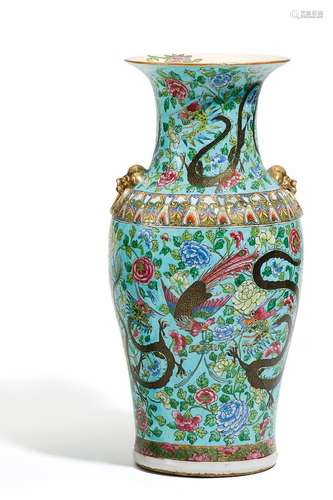 BALUSTER VASE WITH DRAGON AND PHOENIX.