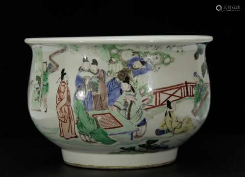 Chinese Famille Rose Porcelain Planter