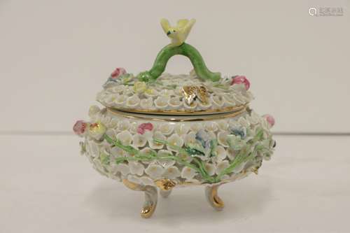 Meissen Dresden Snowball Covered Box, Circa 1890