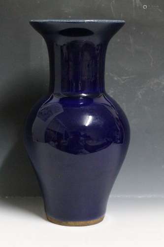 Chinese Blue Pocelain Vase