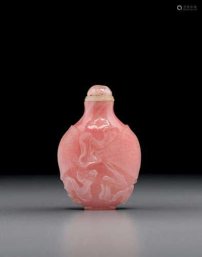 Probably Imperial, attributed to the Palace Workshops, Beijing, 1780-1850 A 'brocade-wrapped' pink glass snuff bottle