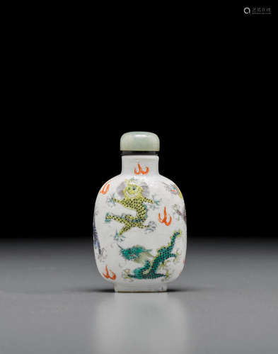 Jingdezhen kiln, 1800-1880 A famille rose enamel and sgraffito decorated porcelain 'dragon' snuff bottle