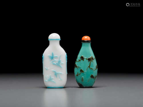 Yangzhou School, 1840-1900 Two exquisitely overlaid glass snuff bottles