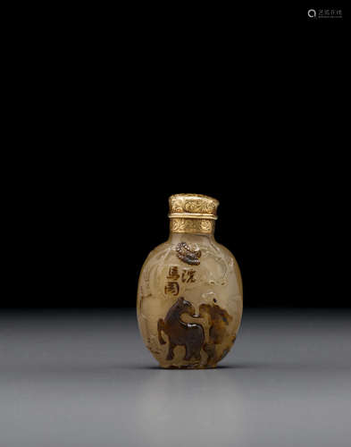 Suzhou, School of Zhiting, 1750-1830 An inscribed chalcedony snuff bottle carved with a figure grooming a horse