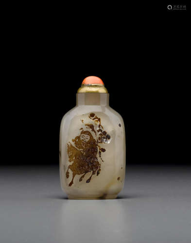 1780-1850 A fine shadow chalcedony snuff bottle