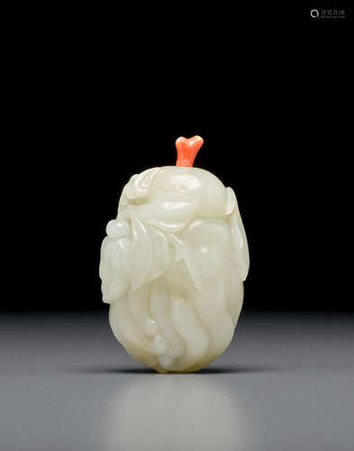 1850-1930 A white jade 'finger citron' snuff bottle