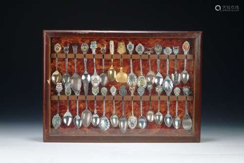 A box of 30 silver coffee spoons