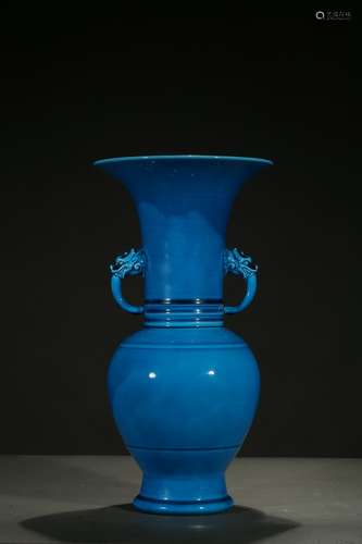 A large blue glazed yen yen vase