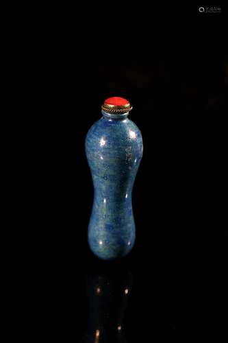 A gourd blue glazed snuff bottle