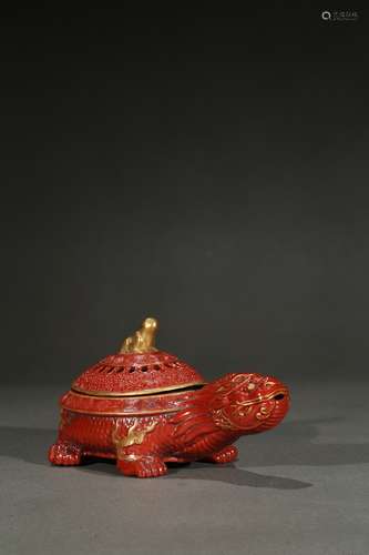 A coral red glazed gilt-painted turtle washer