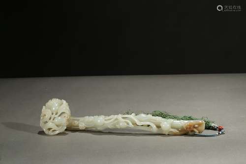 A white jade reticulated ruyi scepter