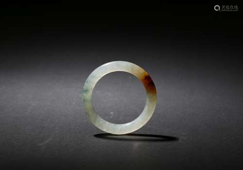 A translucent jadeite bangle