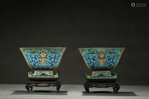 A pair of cloisonne enamel 'shou' bowls