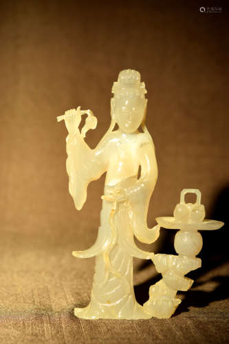 Chinese Agate Figurine of a Lady