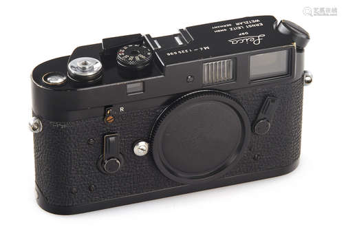 Leica M4 black paint *