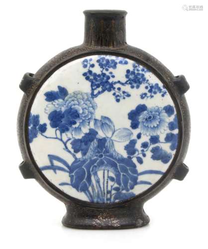 清代葫芦形青花瓷瓶