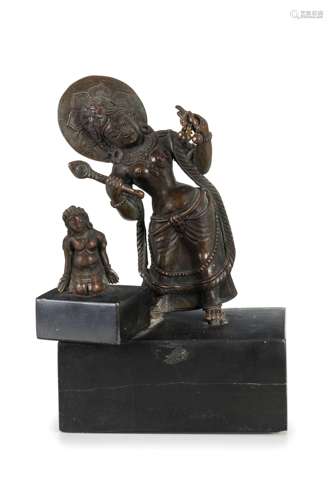 TWO BRONZE FIGURES, INDIA, 17TH-18TH CENTURY