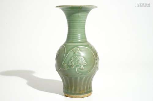 A Chinese Longquan celadon 