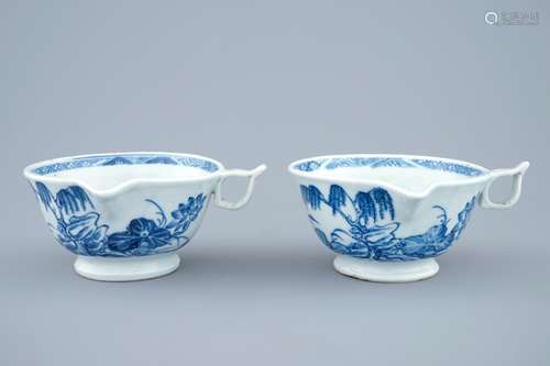 A pair of Chinese blue and white sauce boats, Qianlong