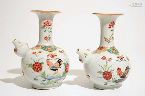 A pair of Chinese famille rose 