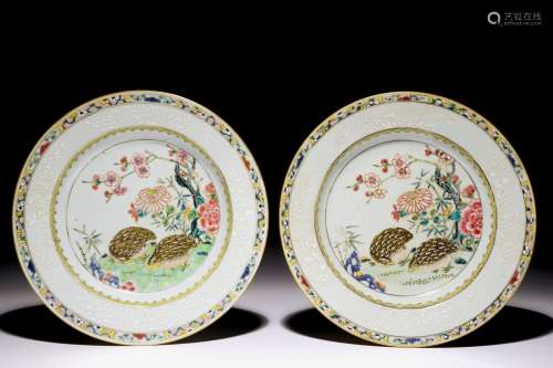 A pair of Chinese famille rose quails plates, Yongzheng