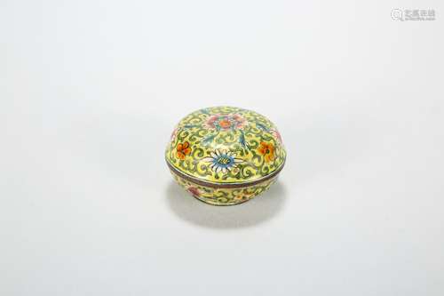 A Chinese Cloisonné Box with Cover