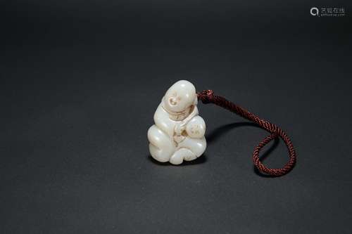 A Chinese Carved Jade Pendant