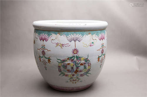 A Chinese Porcelain Water Pot