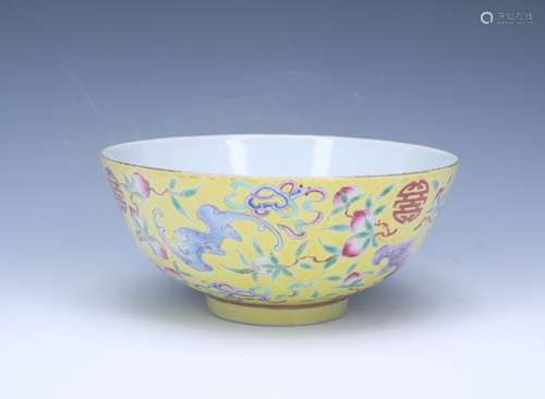 A Chinese Famille-Rose Porcelain Bowl