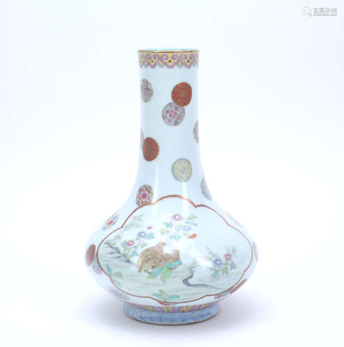 A Chinese Porcelain Vase