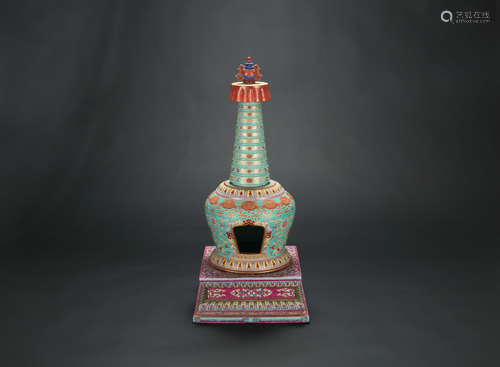 A Chinese Green Ground Famille-Rose Porcelain Buddha Tower